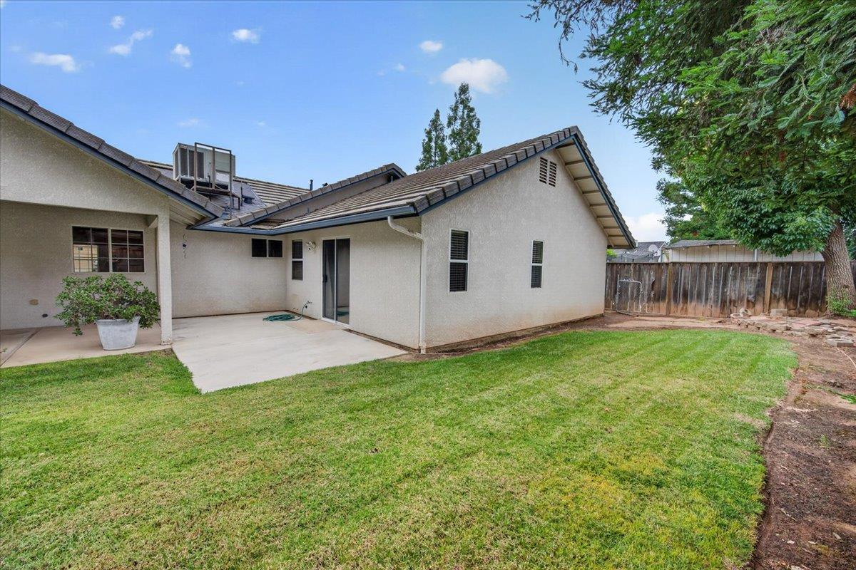 2375 Fallbrook Avenue Clovis, CA 93611 - Photo 31 of 34
