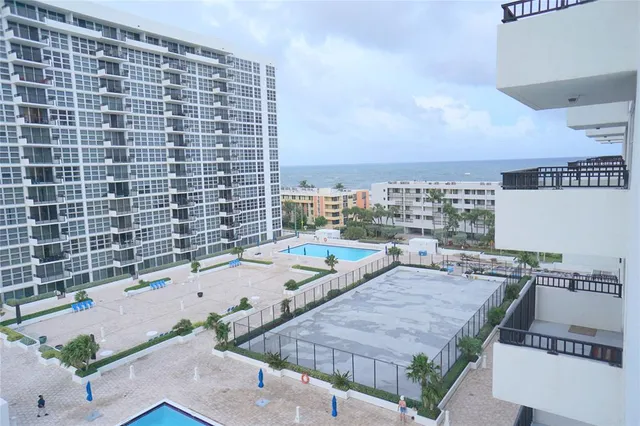 $3,500 | 525 North Ocean Boulevard, Unit 1025, Pompano Beach, FL 33062