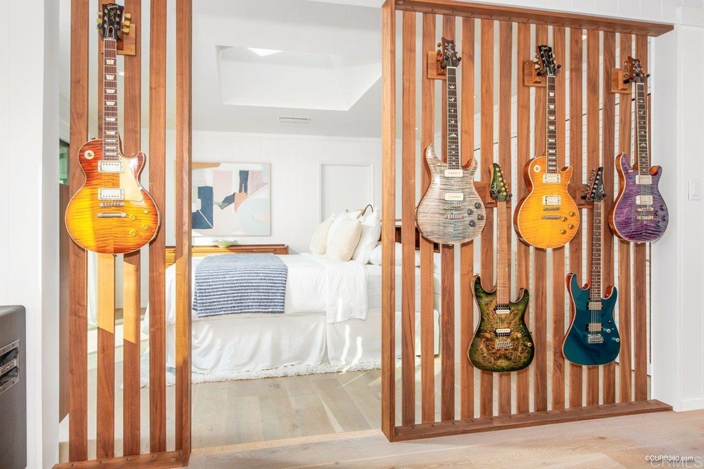 1237 Muirlands Vista Way La Jolla, CA 92037 - Photo 16 of 25