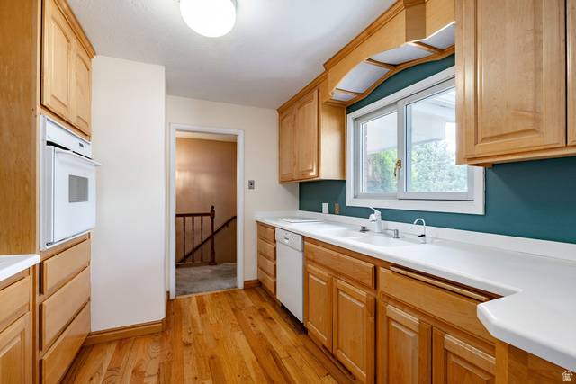 734 East 1850th Street South Bountiful, UT 84010 - Photo 13 of 44