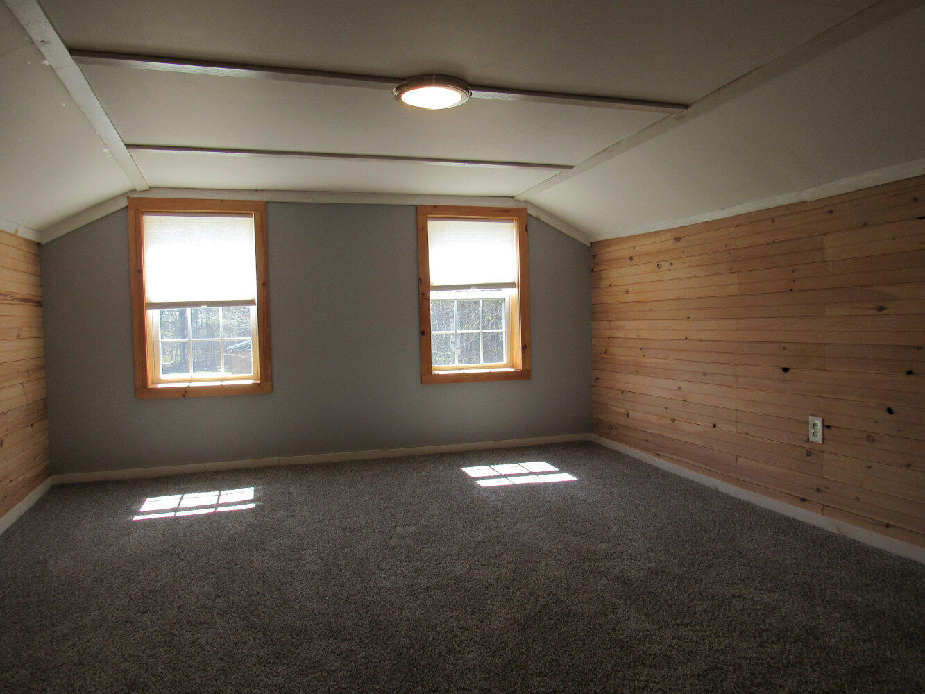 877 Hole In The Wall Road Solon, ME 04979 - Photo 48 of 73 #49 Bedroom 2_result
