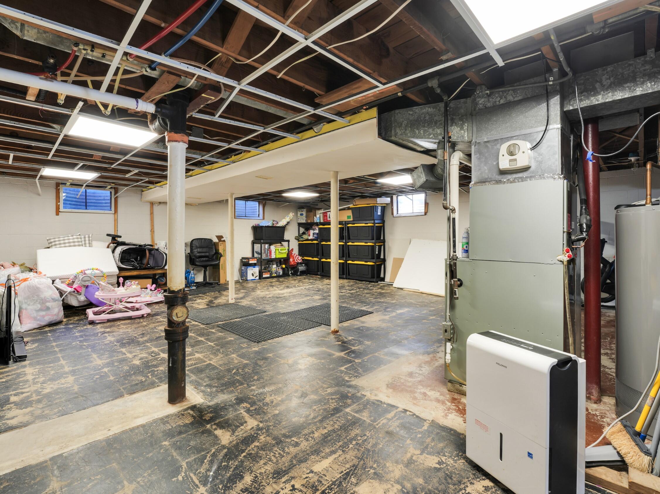 3211 Lakeview Circle Racine, WI 53402 - Photo 19 of 25 Photo (14)