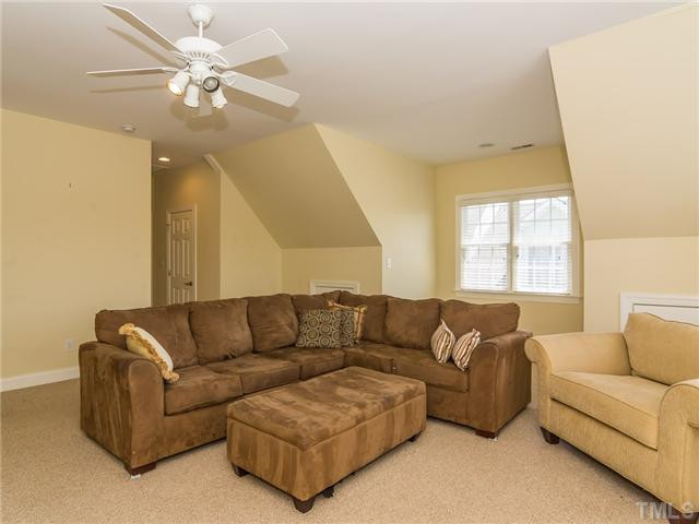 10336 Evergreen Spring Place Raleigh, NC 27614 - Photo 18 of 22 Photo 18