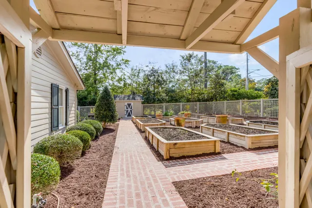 $3,925,000 | 2423 South Bay Street, Georgetown, SC 29440