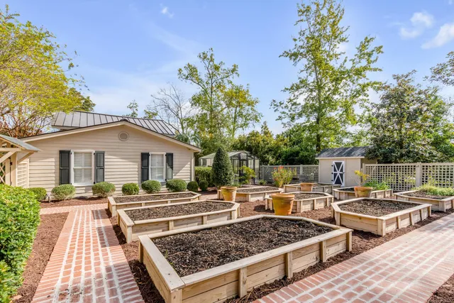 $3,925,000 | 2423 South Bay Street, Georgetown, SC 29440