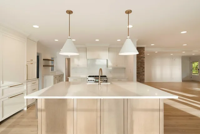 $3,925,000 | 2423 South Bay Street, Georgetown, SC 29440