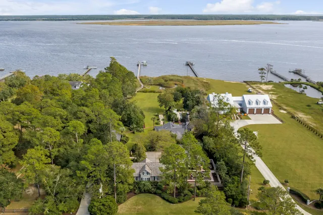 $3,925,000 | 2423 South Bay Street, Georgetown, SC 29440