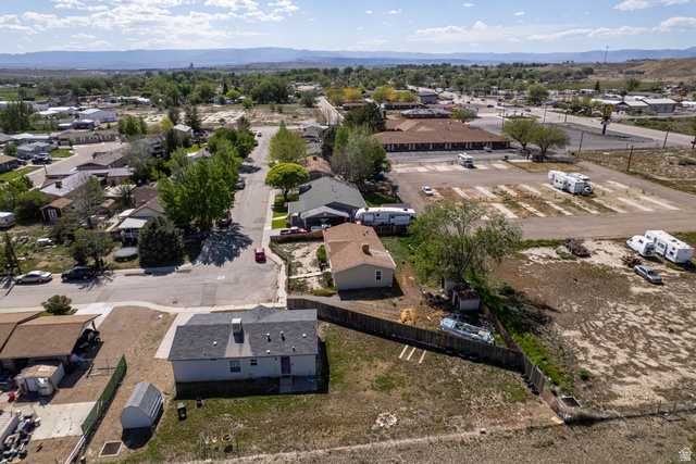 117 Maple Street Wellington, UT 84542 - Photo 33 of 34