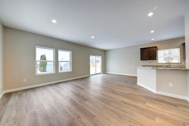 $347,999 | 1125 Brandt Street, Garden City, MI 48135