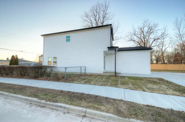 $347,999 | 1125 Brandt Street, Garden City, MI 48135