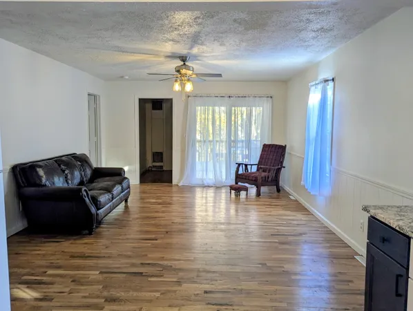 $279,900 | 27 West Wood Street, Newaygo, MI 49337