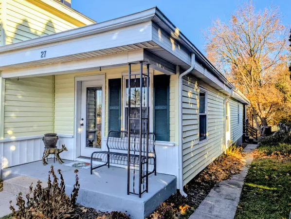 $279,900 | 27 West Wood Street, Newaygo, MI 49337