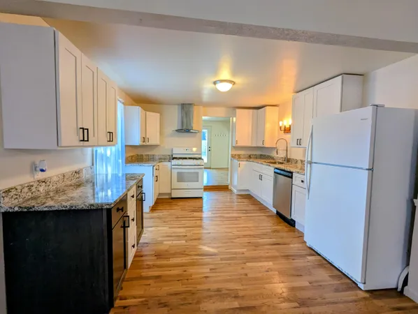 $279,900 | 27 West Wood Street, Newaygo, MI 49337