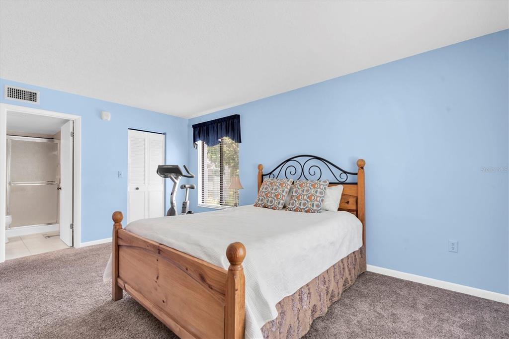 1207 Pine Ridge Circle West, Unit H2 Tarpon Springs, FL 34688 - Photo 16 of 34