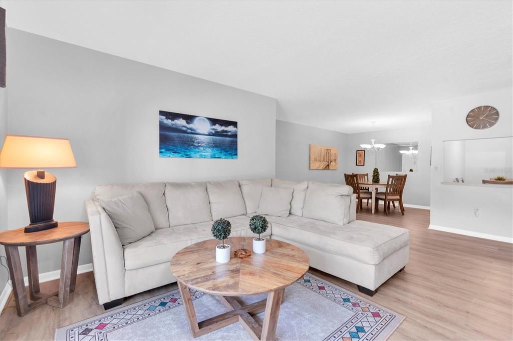 1207 Pine Ridge Circle West, Unit H2 Tarpon Springs, FL 34688 - Photo 5 of 34