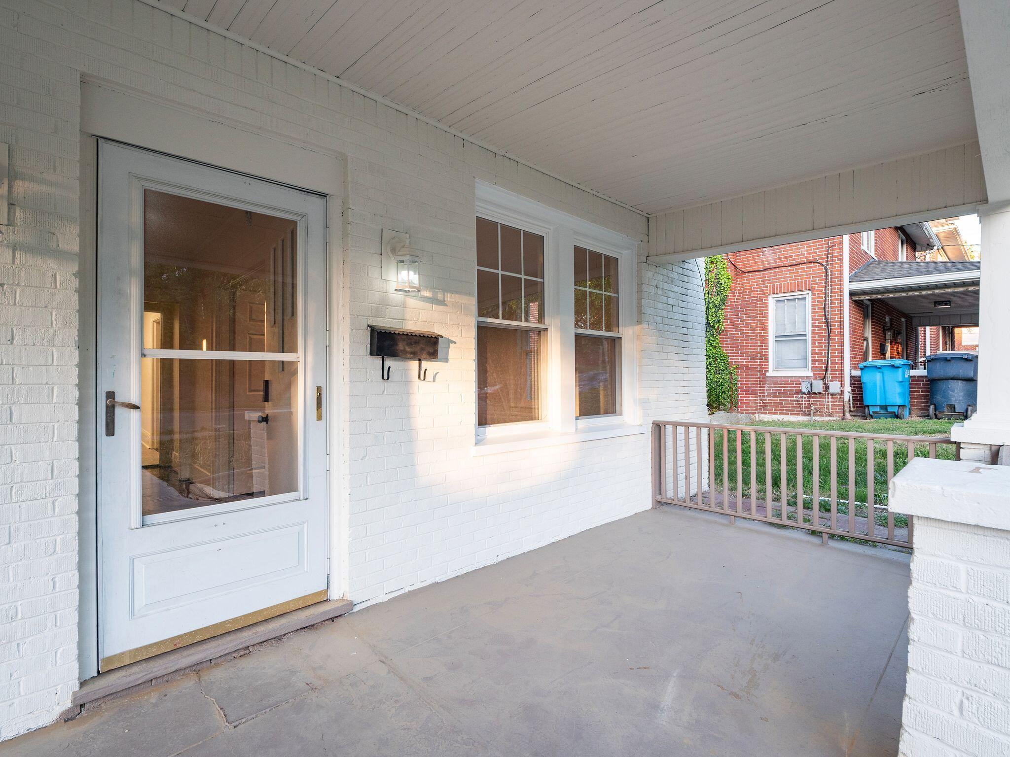 520 Riverland Road Southeast Roanoke, VA 24014 - Photo 4 of 20 03-518, 520 Riverland Rd SE-MFW Media