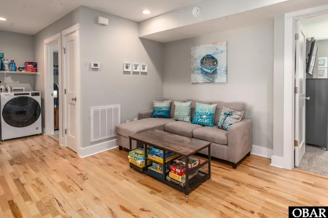 $1,650,000 | 2364 Sandfiddler Road, Corolla, NC 27927