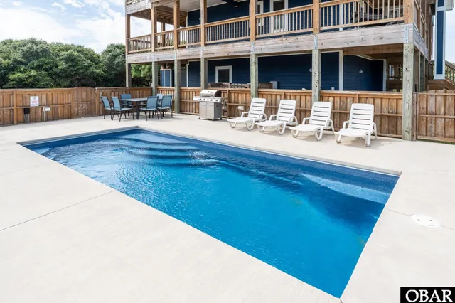 $1,650,000 | 2364 Sandfiddler Road, Corolla, NC 27927