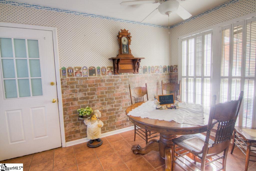 128 Hummingbird Ridge Greenville, SC 29605 - Photo 12 of 25 Gallery Image 12