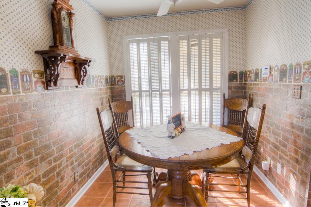 128 Hummingbird Ridge Greenville, SC 29605 - Photo 13 of 25 Gallery Image 13