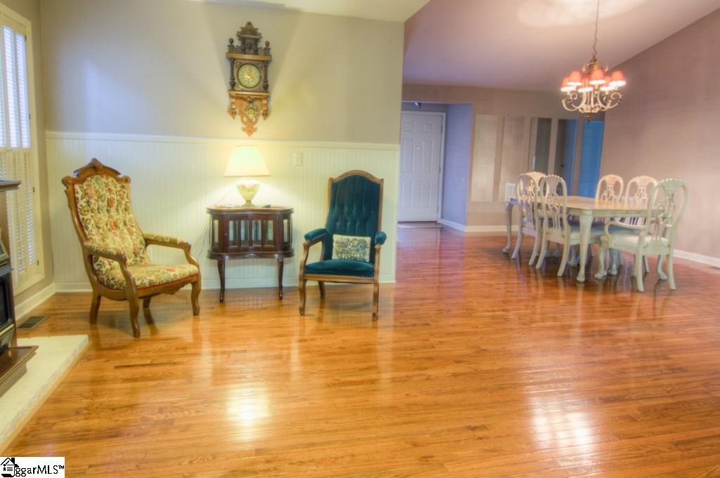 128 Hummingbird Ridge Greenville, SC 29605 - Photo 7 of 25 Gallery Image 7