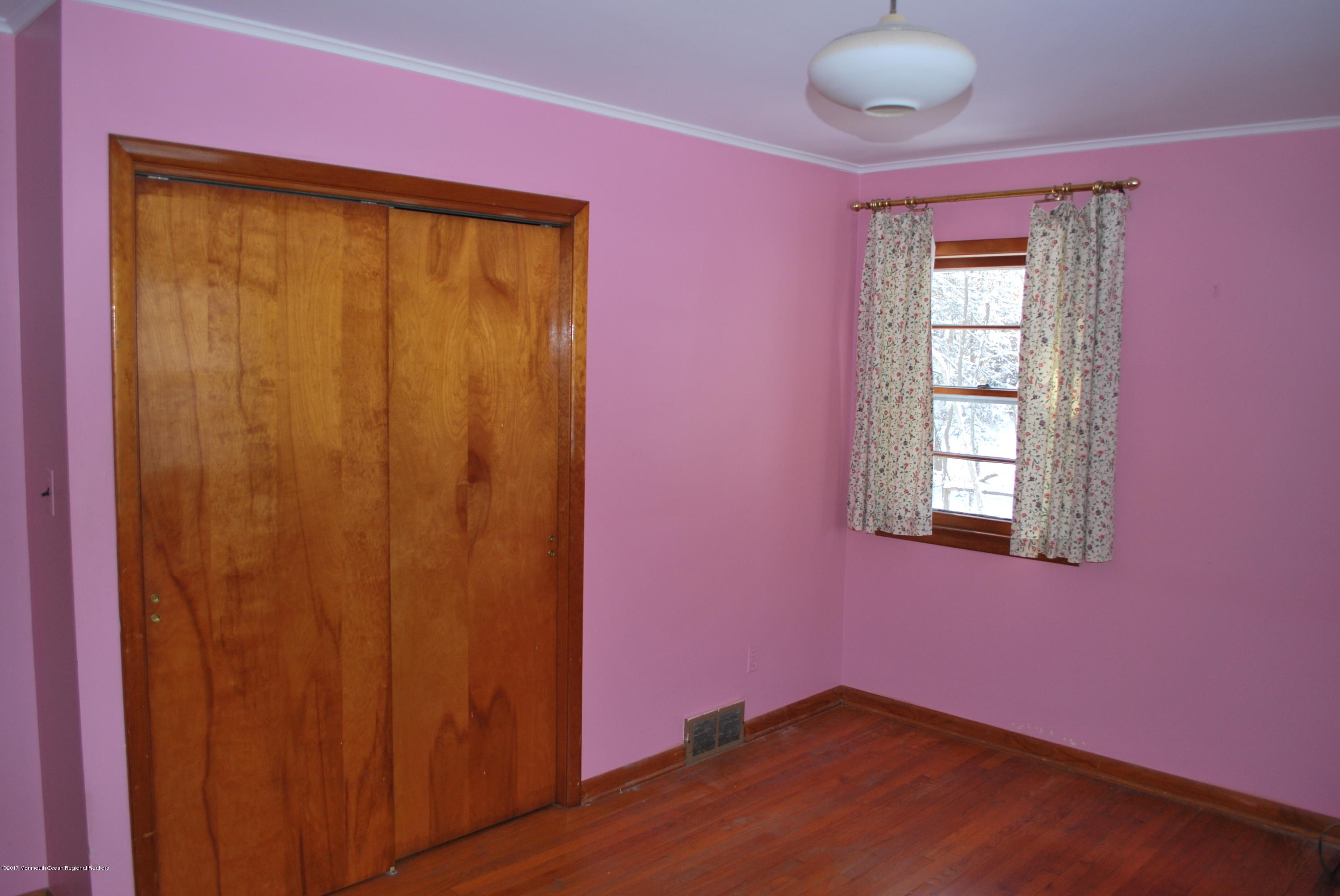 429 Brickyard Road Freehold, NJ 07728 - Photo 19 of 33 DSC_0233