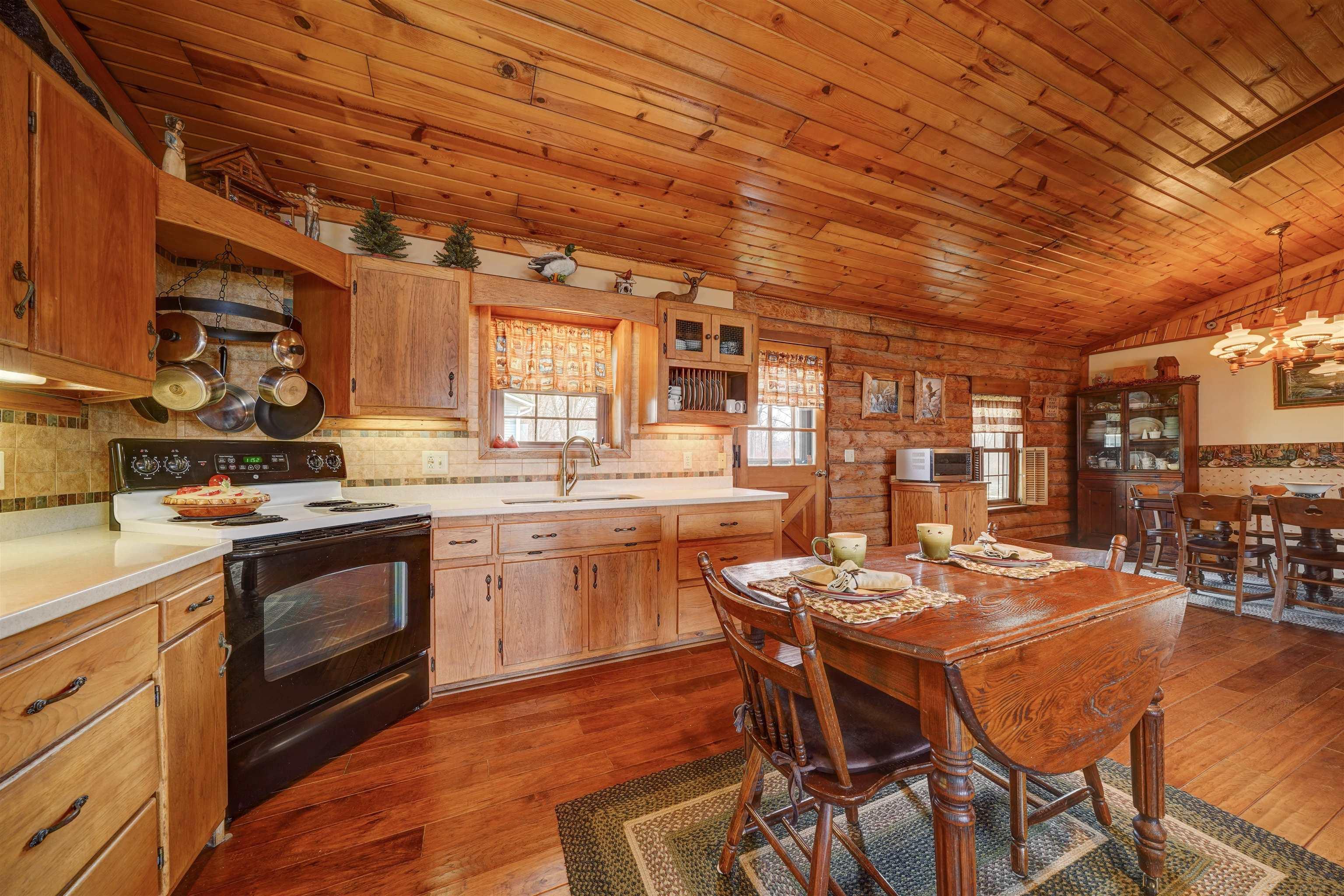 10478 North Oak Knoll Road East Rome City, IN 46784 - Photo 16 of 36