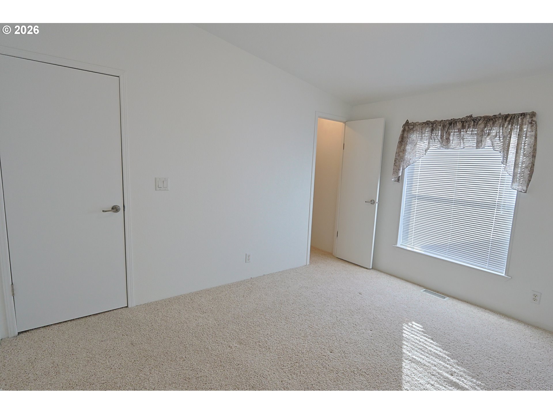 752 Denise Place Coos Bay, OR 97420 - Photo 25 of 48