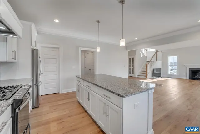 $899,900 | 1150 Riparian Court, Charlottesville, VA 22911