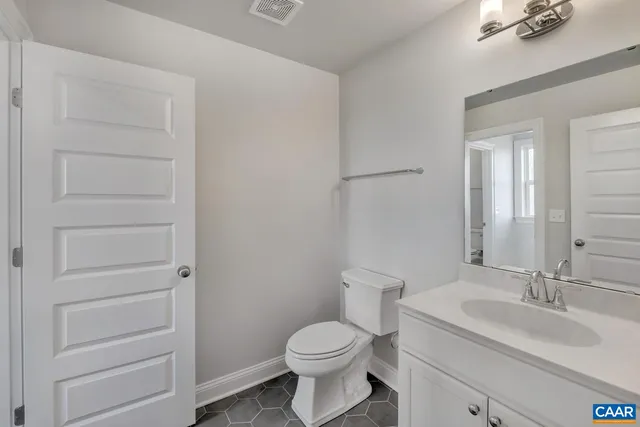 $899,900 | 1150 Riparian Court, Charlottesville, VA 22911