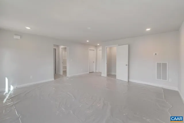 $899,900 | 1150 Riparian Court, Charlottesville, VA 22911