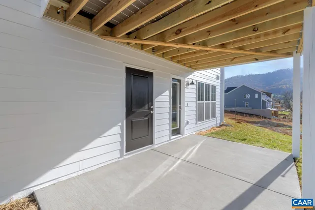 $899,900 | 1150 Riparian Court, Charlottesville, VA 22911