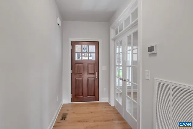 $899,900 | 1150 Riparian Court, Charlottesville, VA 22911