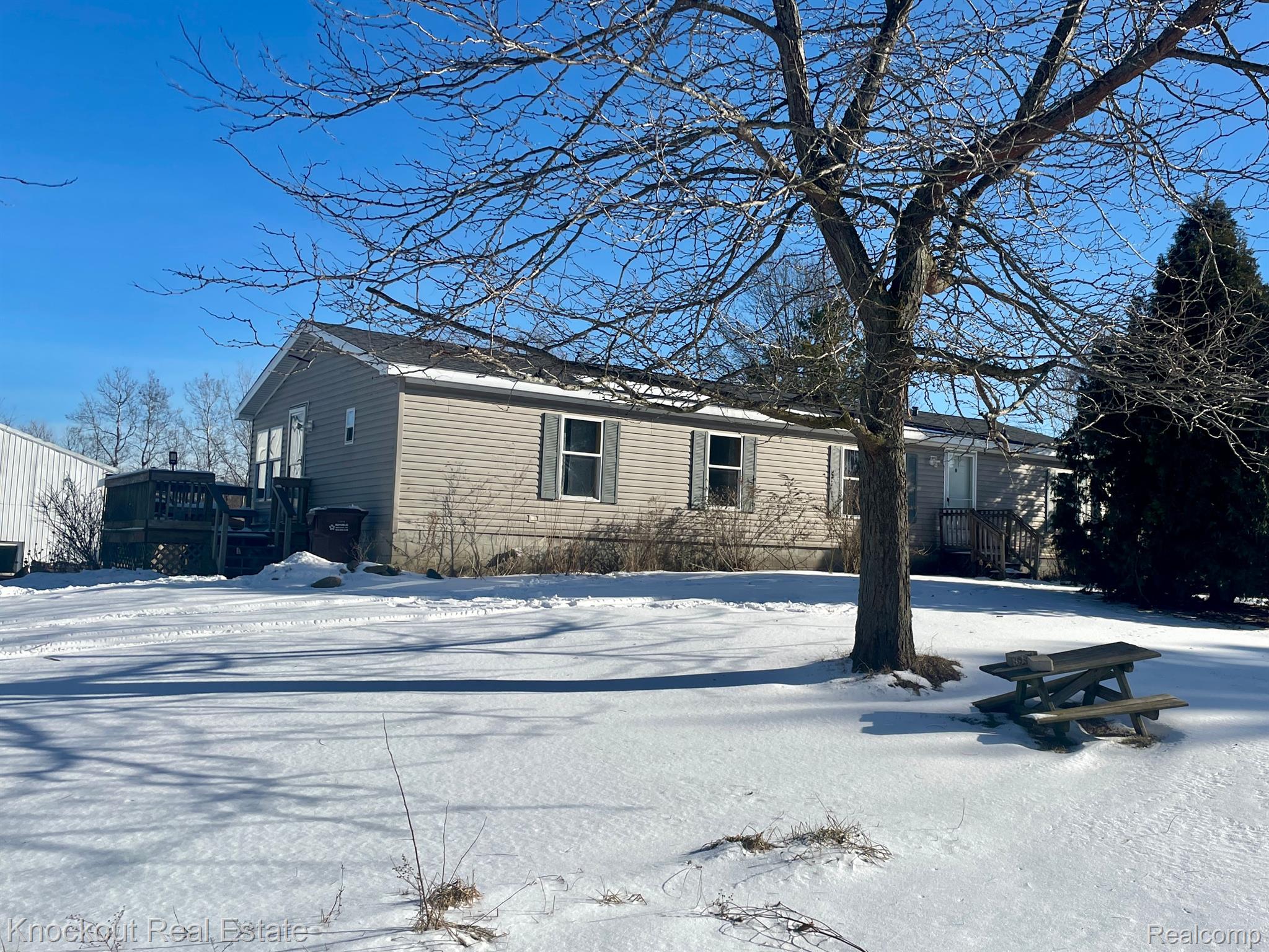 10040 North Nichols Road Montrose, MI 48457 - Photo 31 of 36 Gallery Image 31
