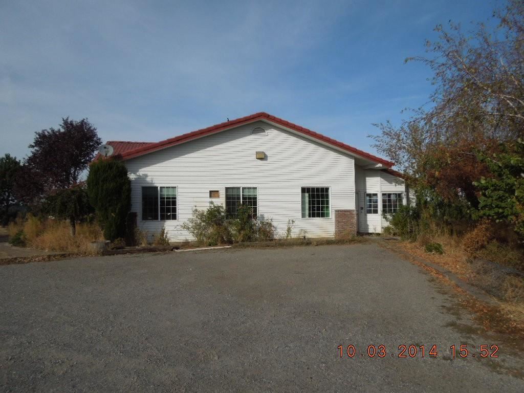 4227 South Chapman Road Greenacres, WA 99016 - Photo 10 of 20