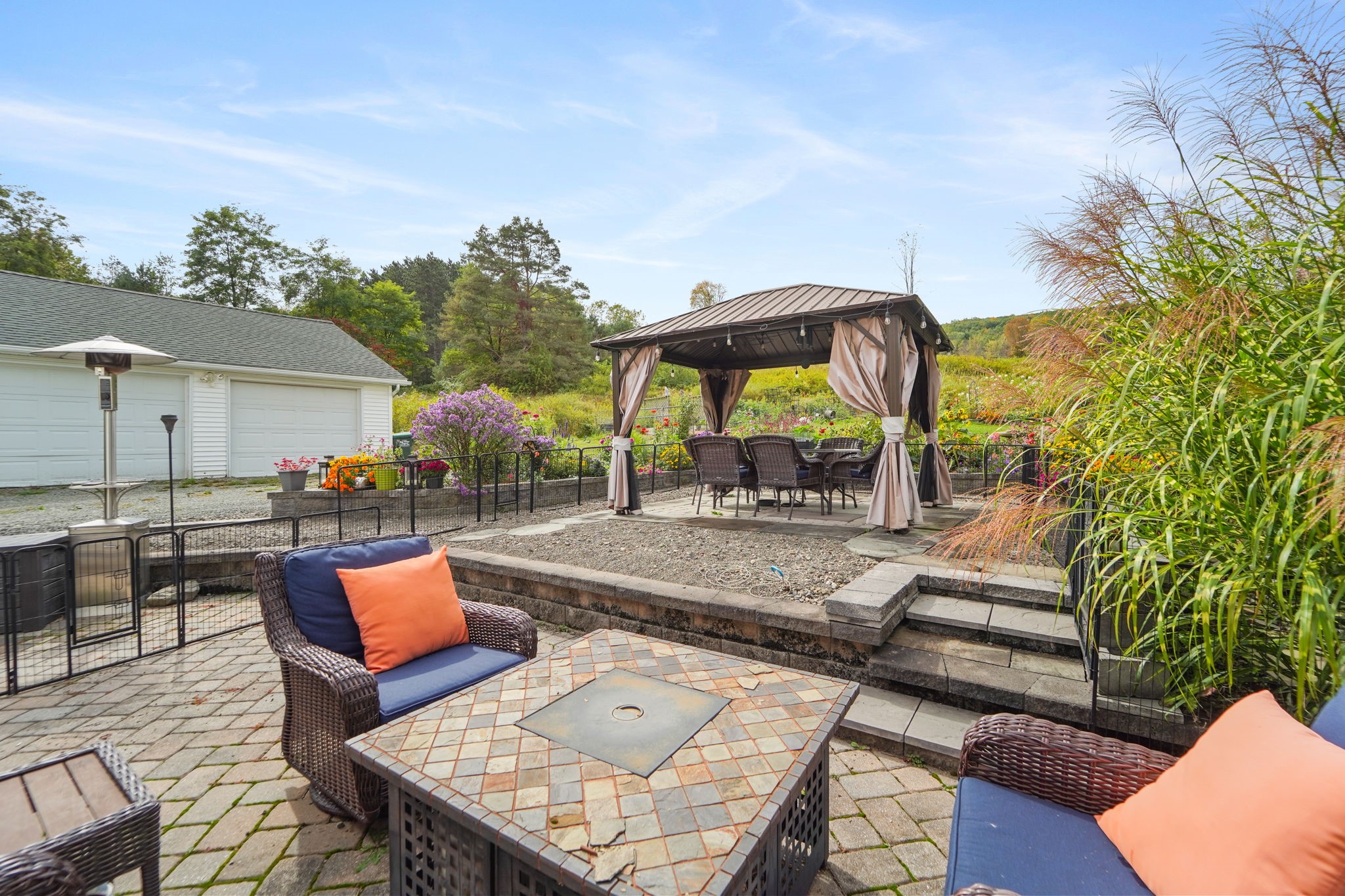 239 Rockwell Road Vestal, NY 13850 - Photo 14 of 50