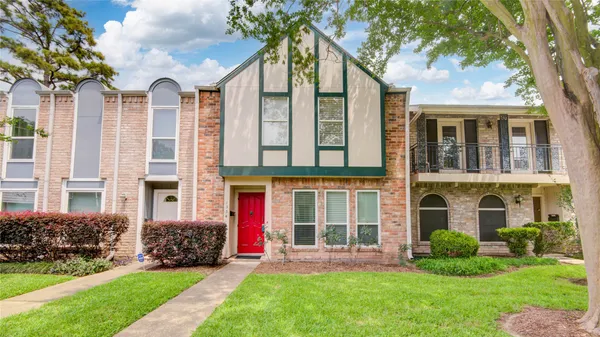 $289,000 | 1334 Country Pl Drive, Houston, TX 77079