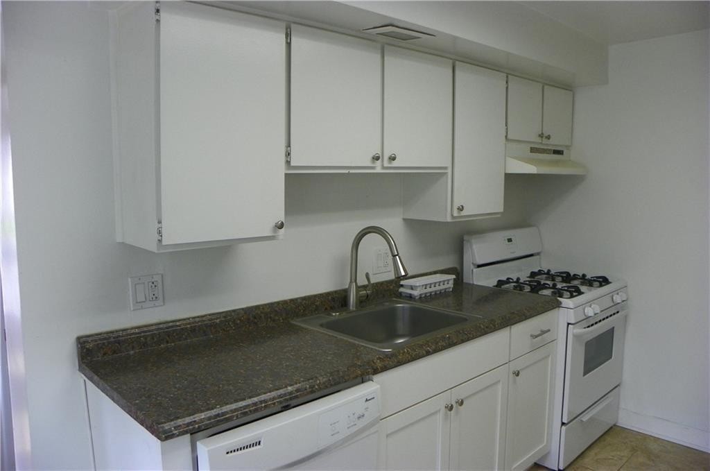 82 Adams Street, Unit 1 Rochester, NY 14608 - Photo 4 of 9
