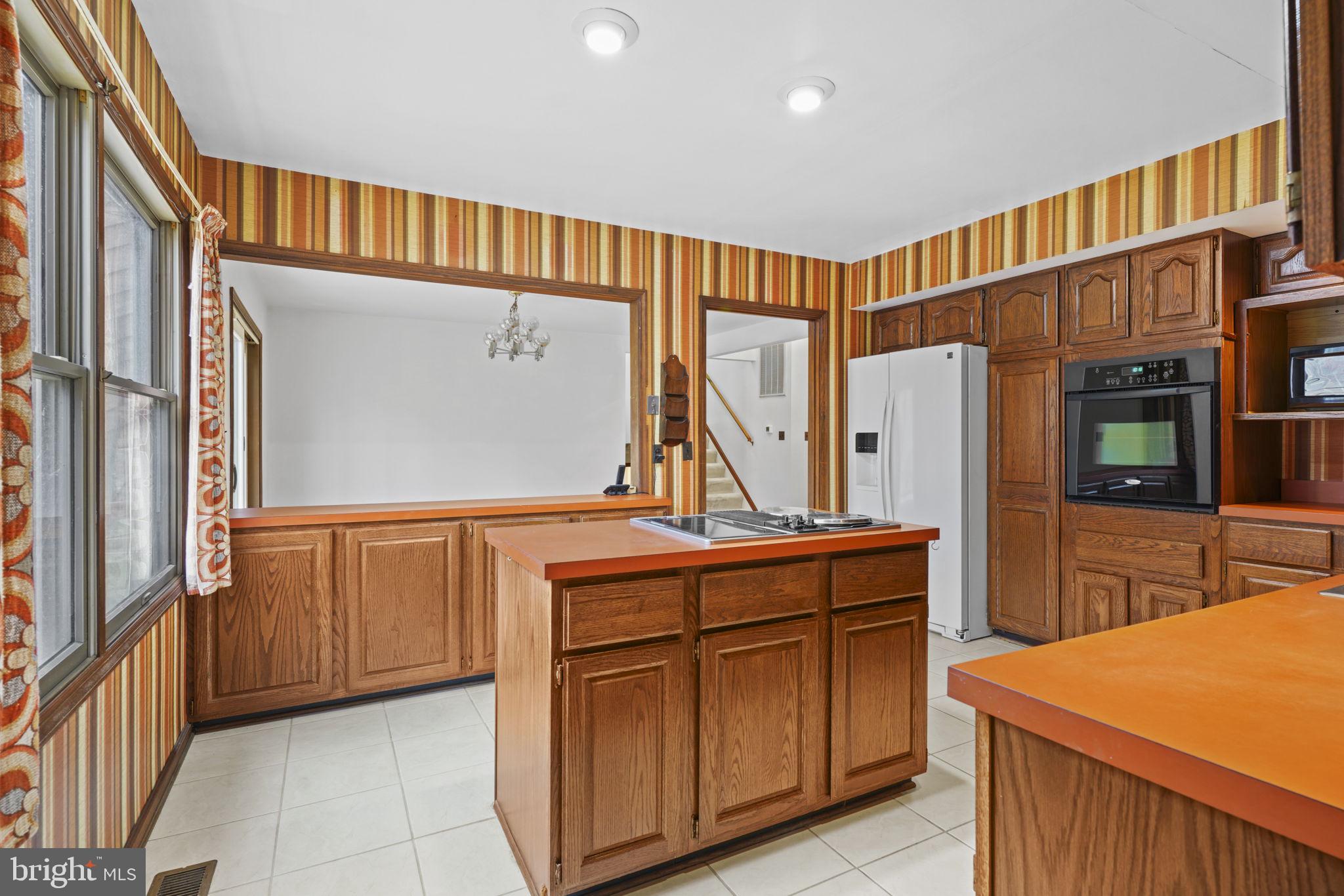 520 Chesapeake Beach Road Owings, MD 20736 - Photo 11 of 69 Kitchen