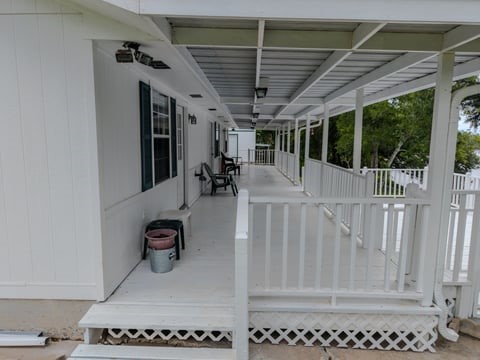 483 Riverside Drive Palacios, TX 77465 - Photo 37 of 41 a view of entryway with workspace