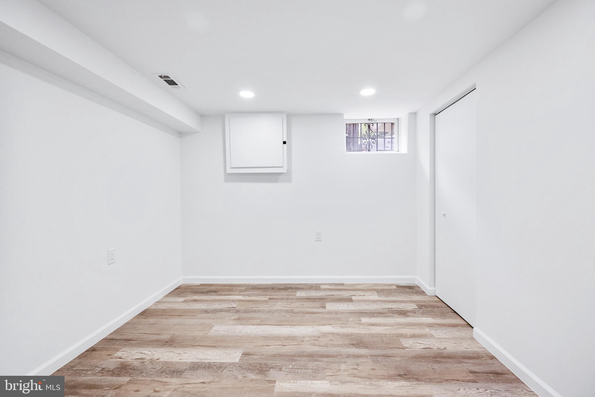 6907 Kipling Parkway District Heights, MD 20747 - Photo 33 of 39 a view of empty room