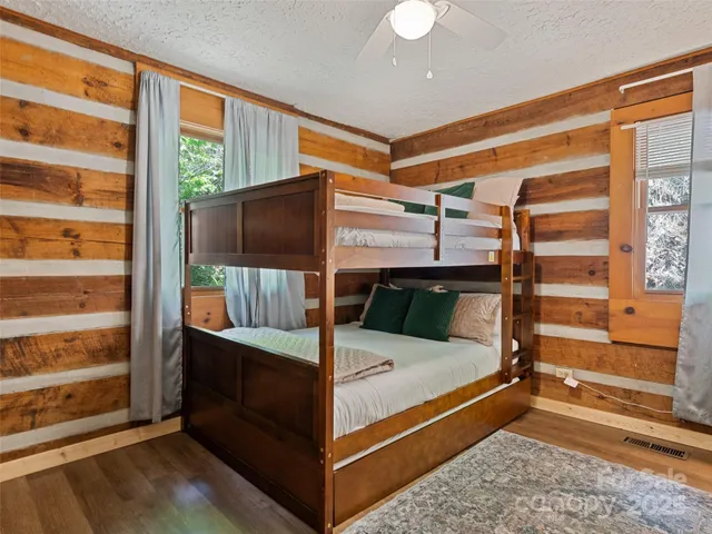 $299,000 | 237 Biltmore Circle, Bryson City, NC 28713