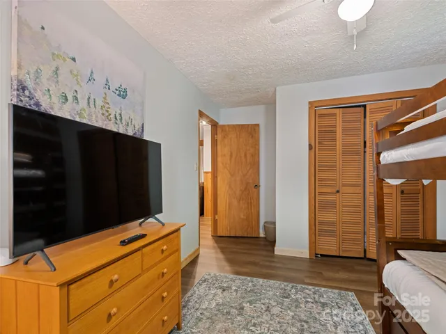 $299,000 | 237 Biltmore Circle, Bryson City, NC 28713