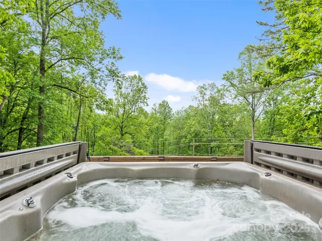 $299,000 | 237 Biltmore Circle, Bryson City, NC 28713