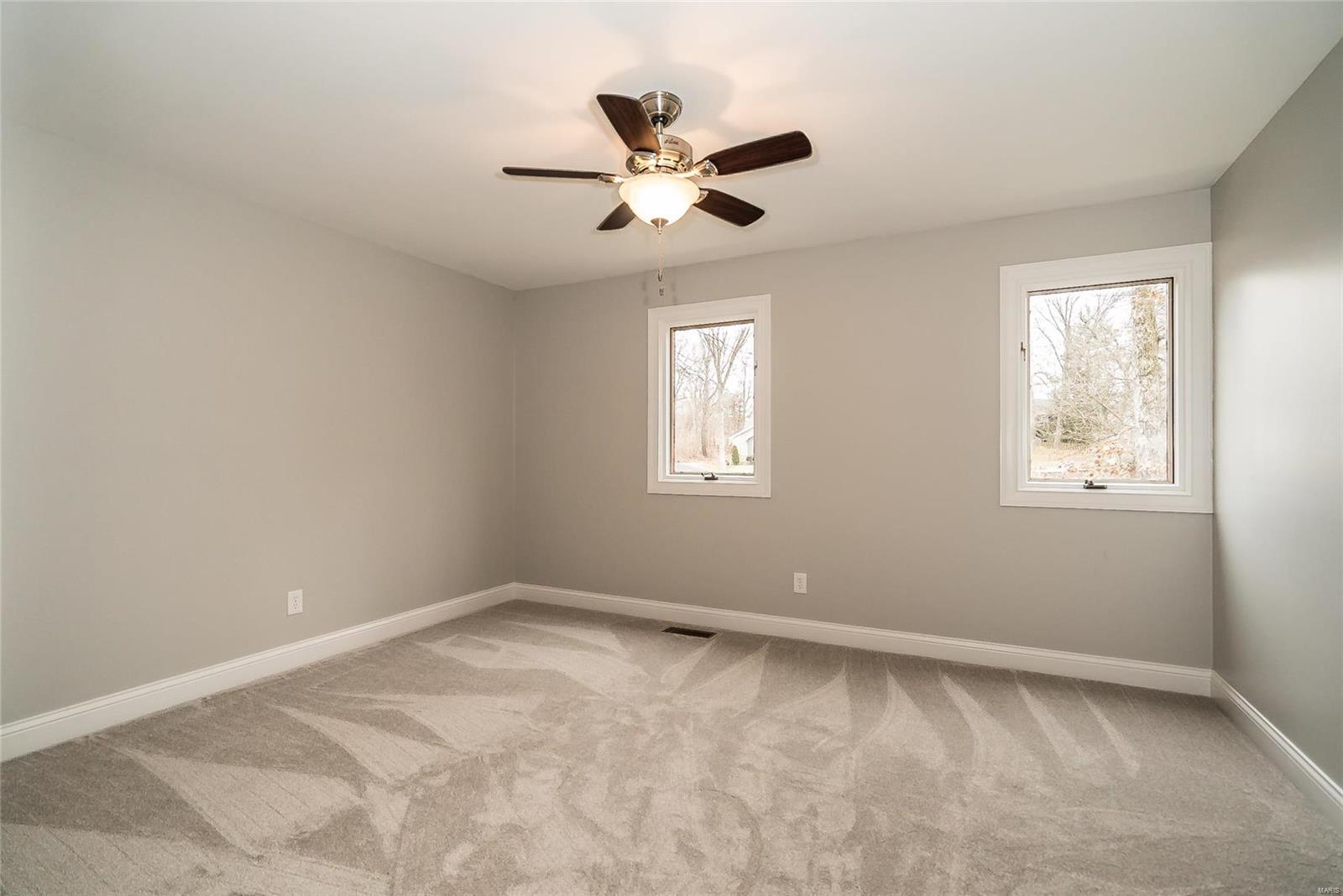 1936 Rustic Oak Road Chesterfield, MO 63017 - Photo 34 of 46 Gallery Image 34