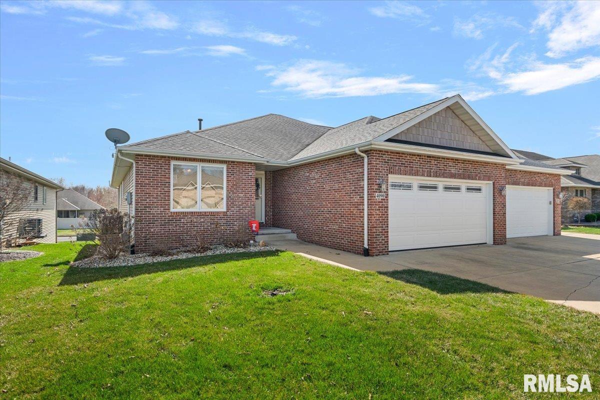 4090 Highbury Drive Springfield, IL 62711 - Photo 2 of 42