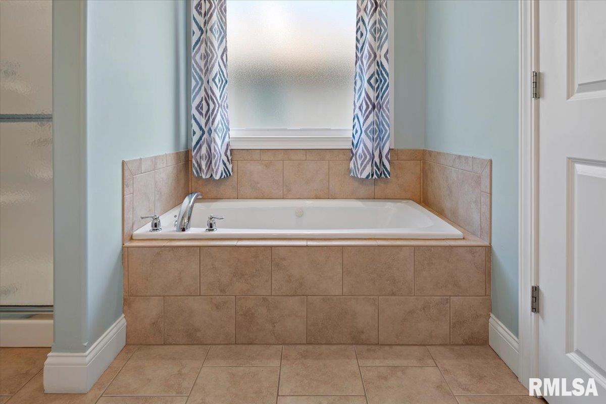 4090 Highbury Drive Springfield, IL 62711 - Photo 22 of 42