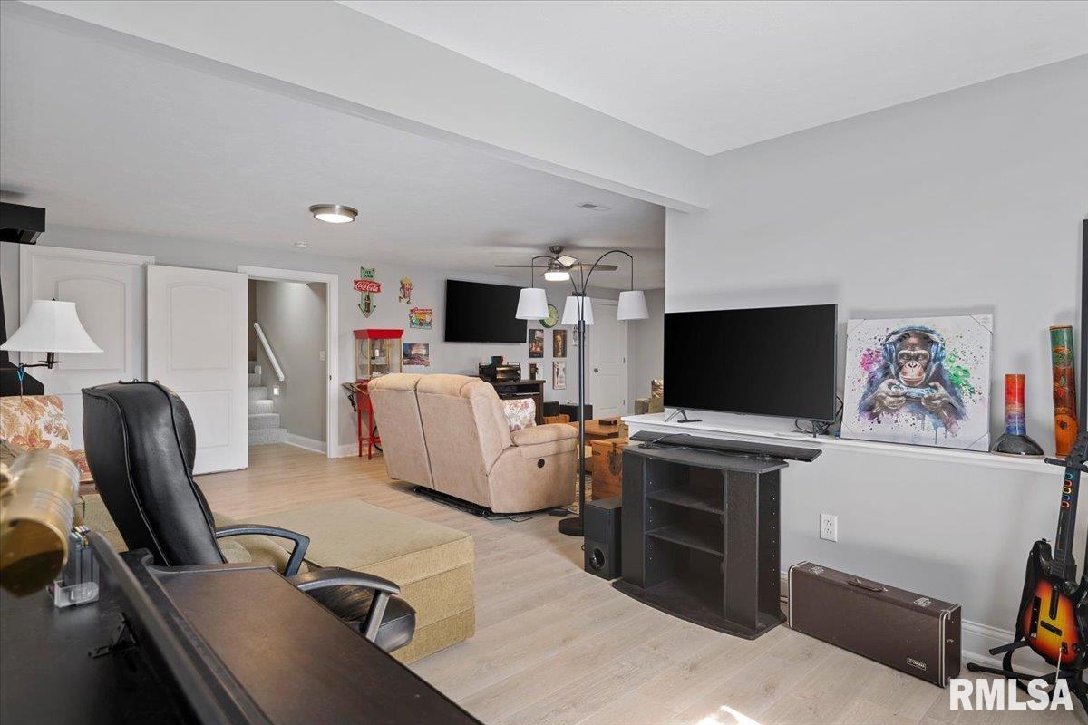 4090 Highbury Drive Springfield, IL 62711 - Photo 29 of 42