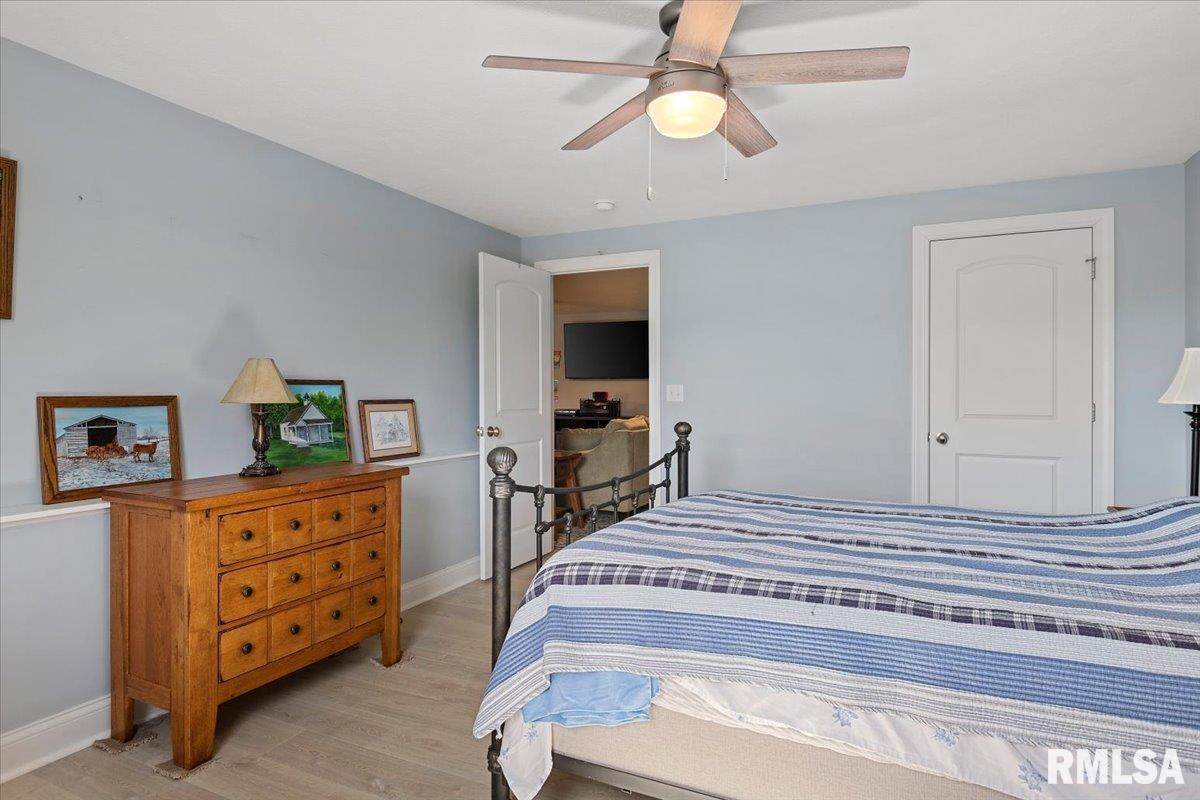 4090 Highbury Drive Springfield, IL 62711 - Photo 33 of 42