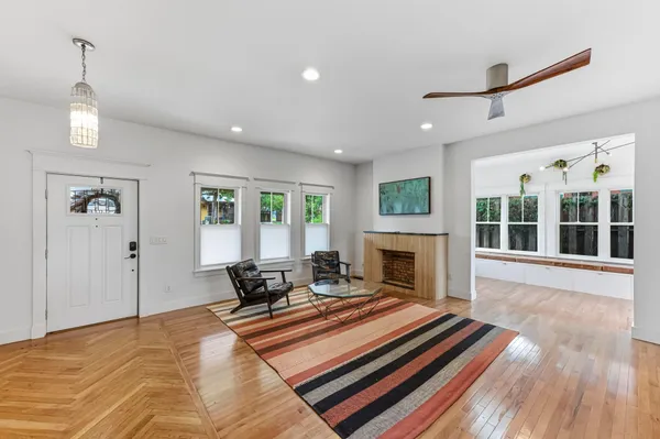 $1,195,000 | 708 West Gibson Street, Austin, TX 78704